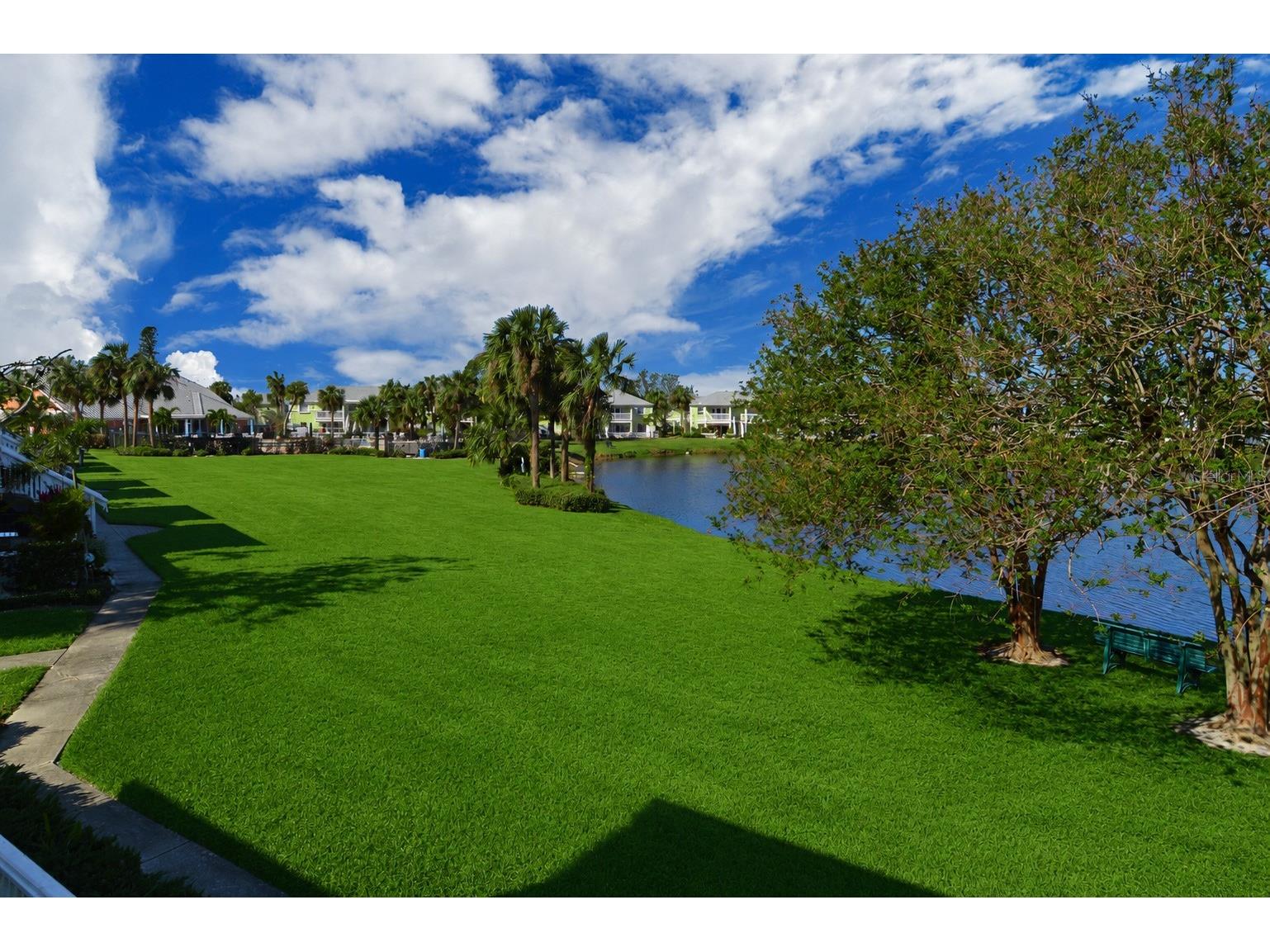 121 Seahorse Drive SE #C Saint Petersburg FL 33705 TB8506972 image53