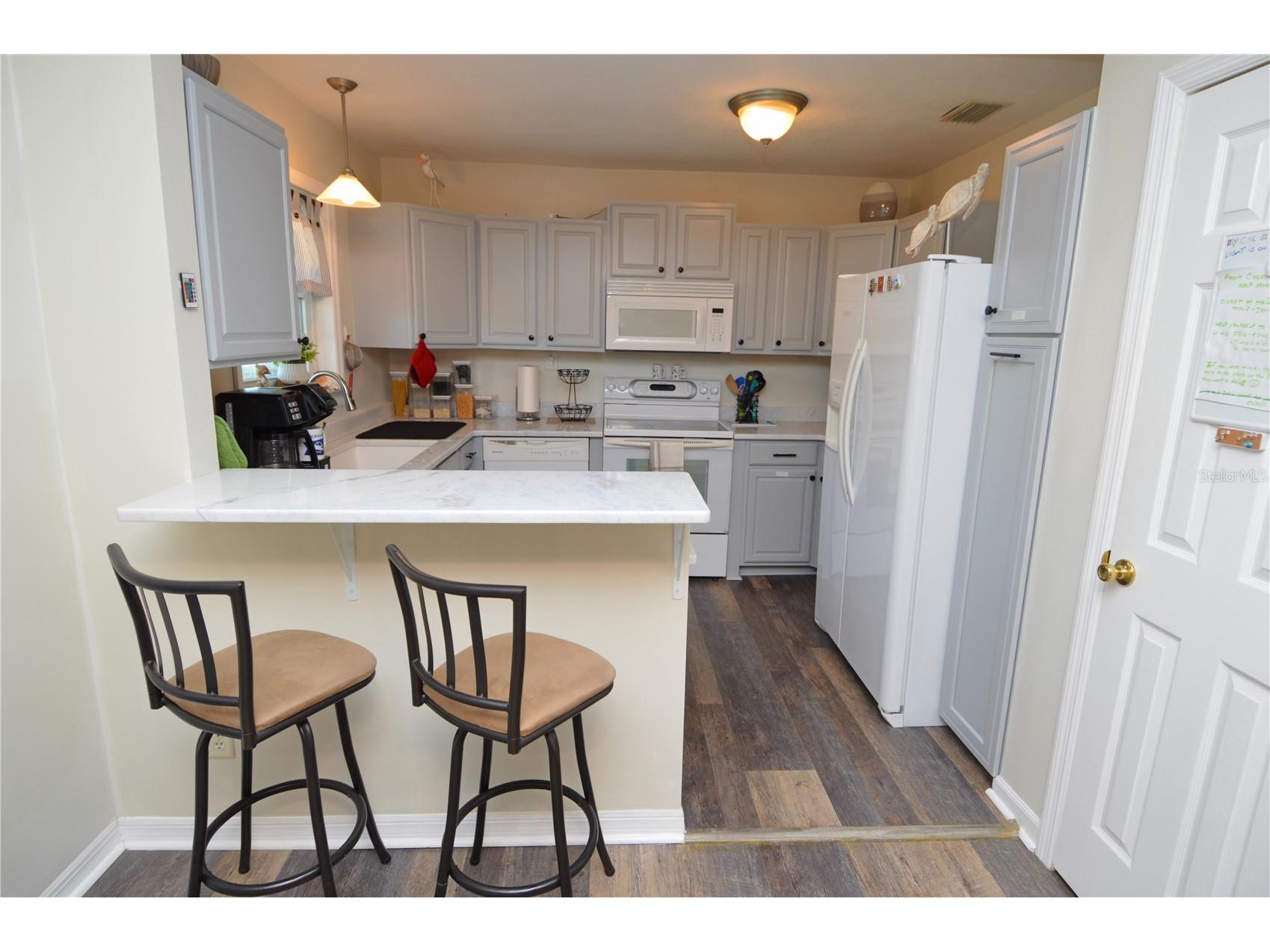 121 Seahorse Drive SE #C Saint Petersburg FL 33705 TB8506972 image8