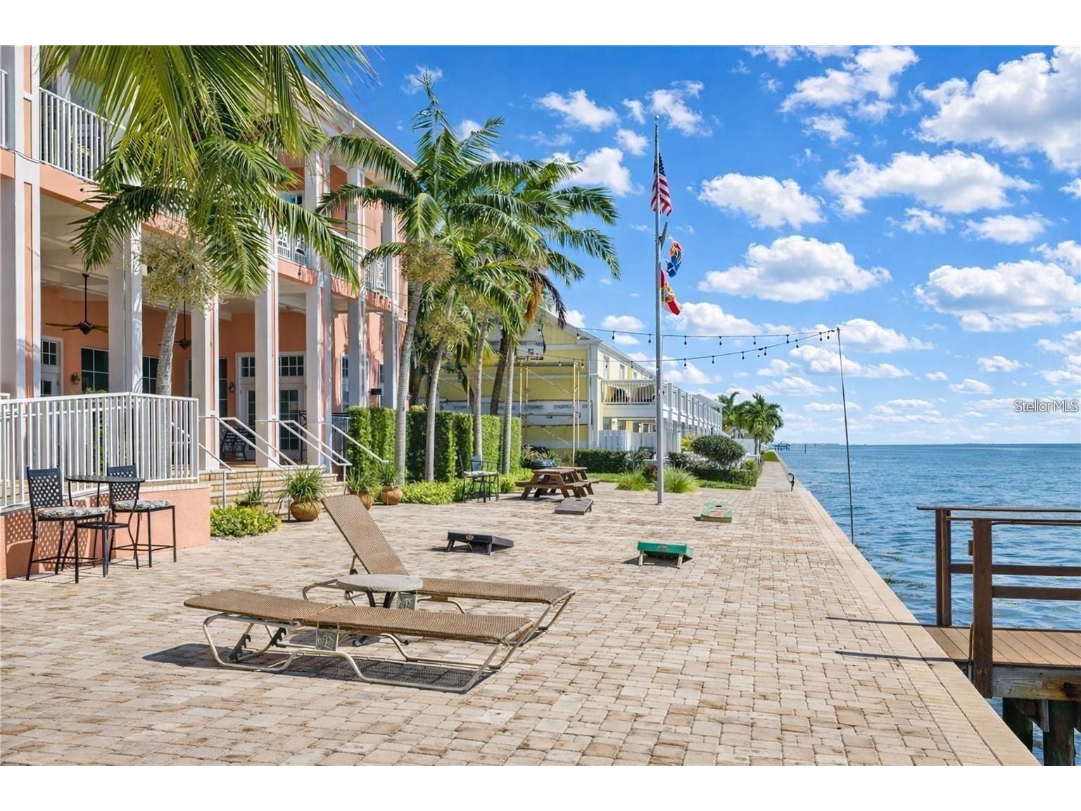 121 Seahorse Drive SE #C Saint Petersburg FL 33705 TB8506972 image88