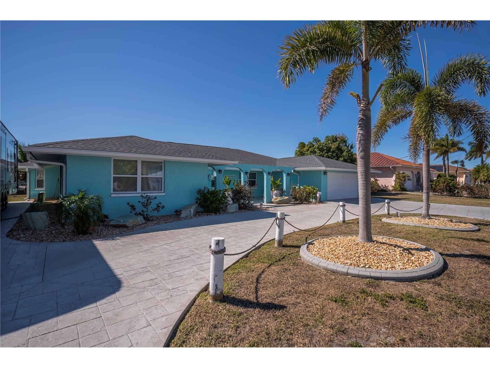 121 Sinclair Street SE Port Charlotte FL 33952 - ALPINE WATERWAY C7522272 image6