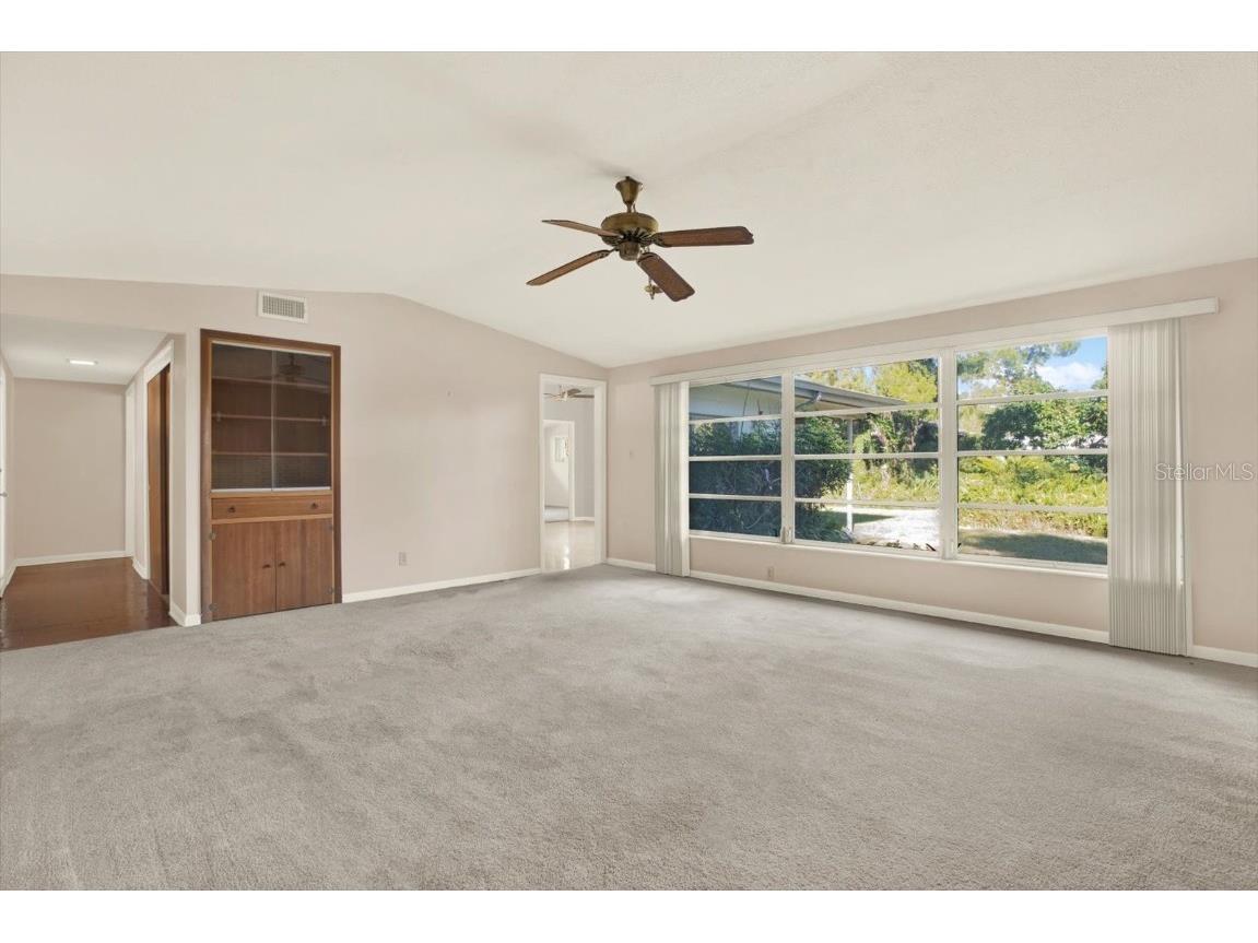 121 Siobhan Avenue Tampa FL 33613 TB8457268 image12