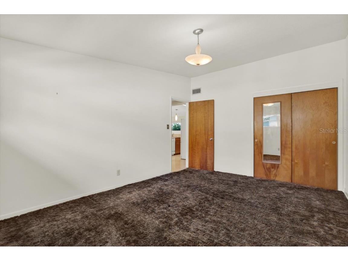 121 Siobhan Avenue Tampa FL 33613 TB8457268 image24