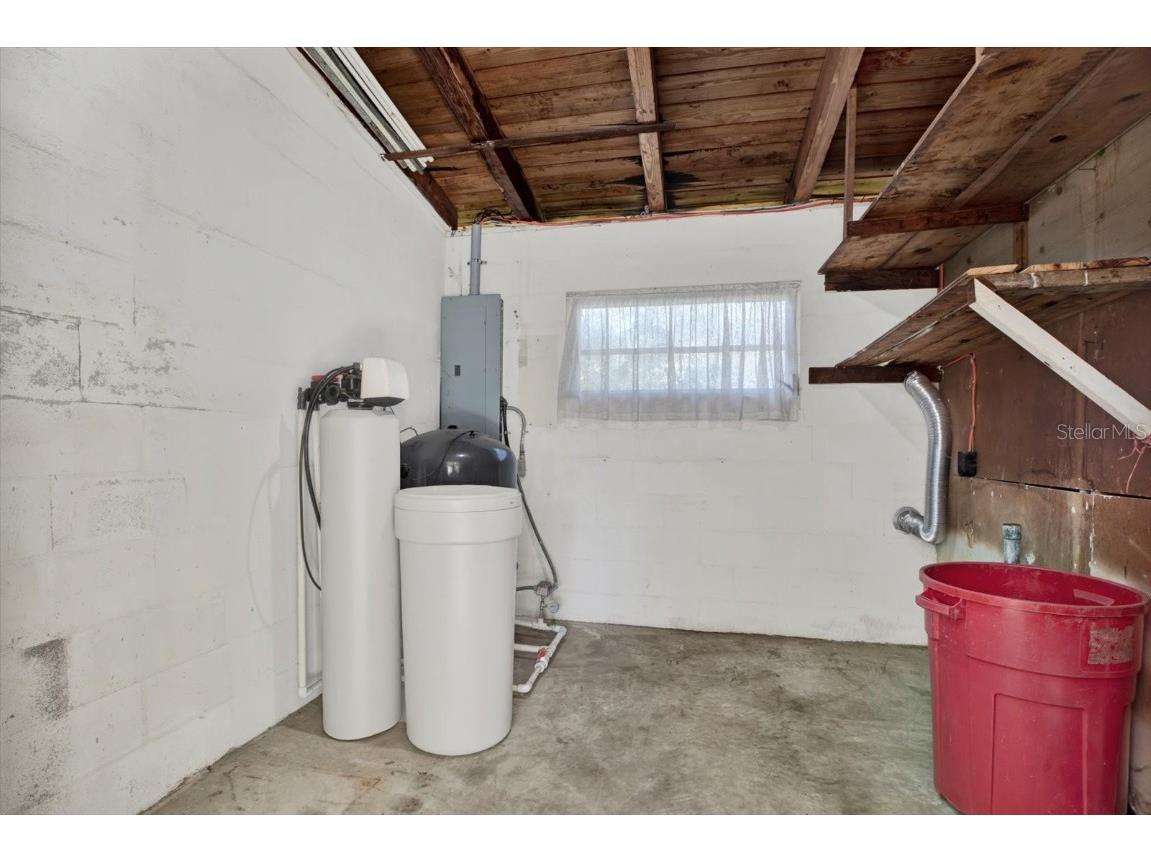 121 Siobhan Avenue Tampa FL 33613 TB8457268 image26