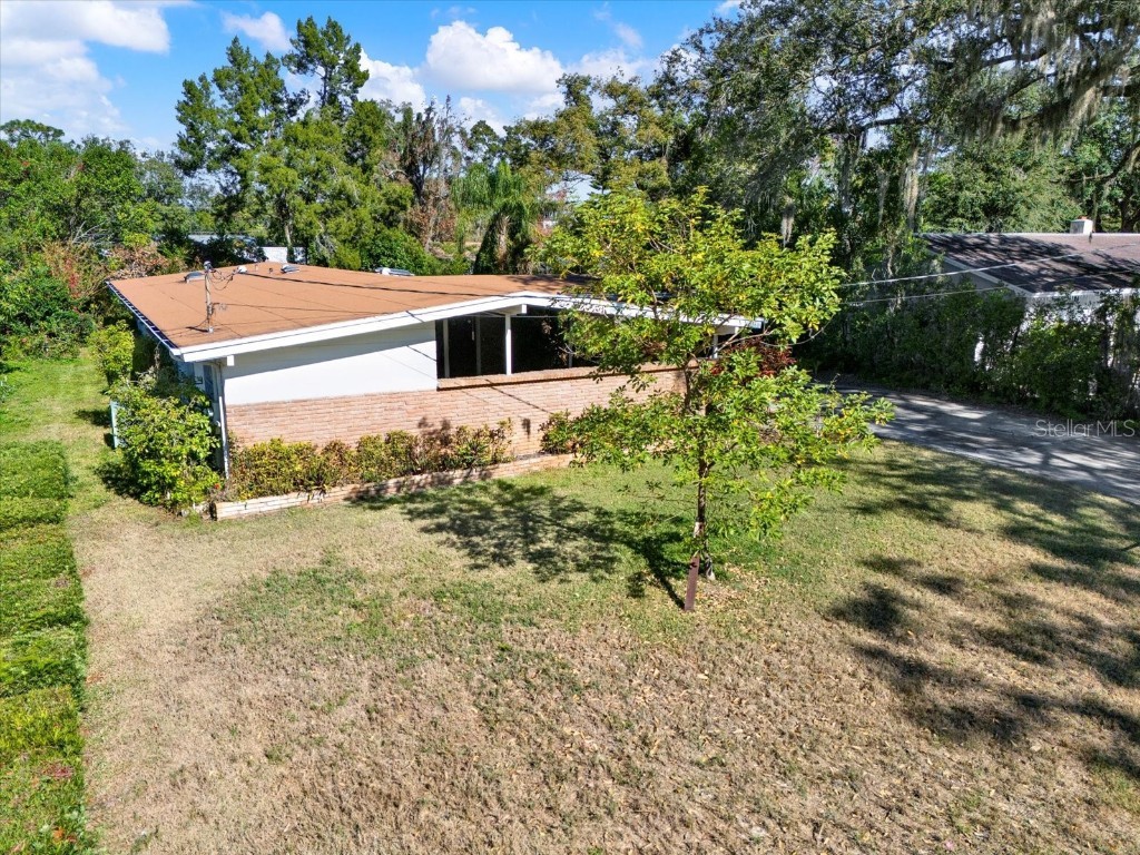 121 Siobhan Avenue Tampa FL 33613 TB8457268 image30