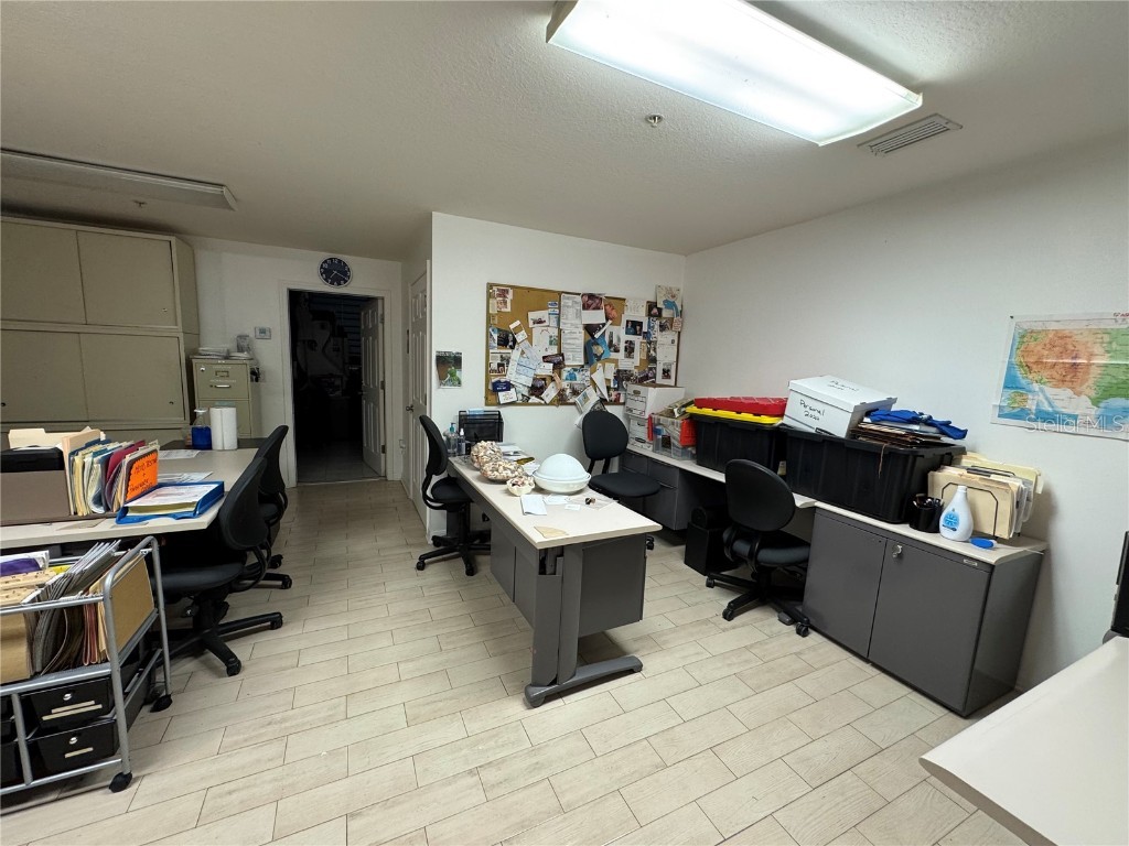 121 Triple Diamond Boulevard #4 North Venice FL 34275 A4669921 image12