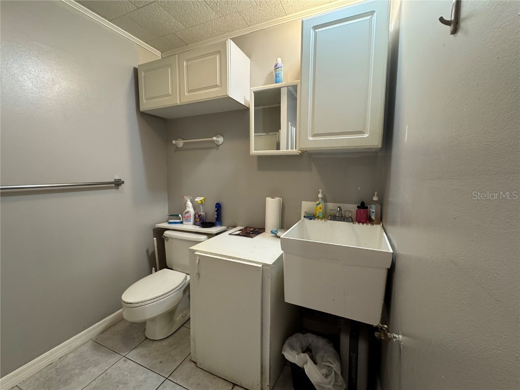 121 Triple Diamond Boulevard #4 North Venice FL 34275 A4669921 image5