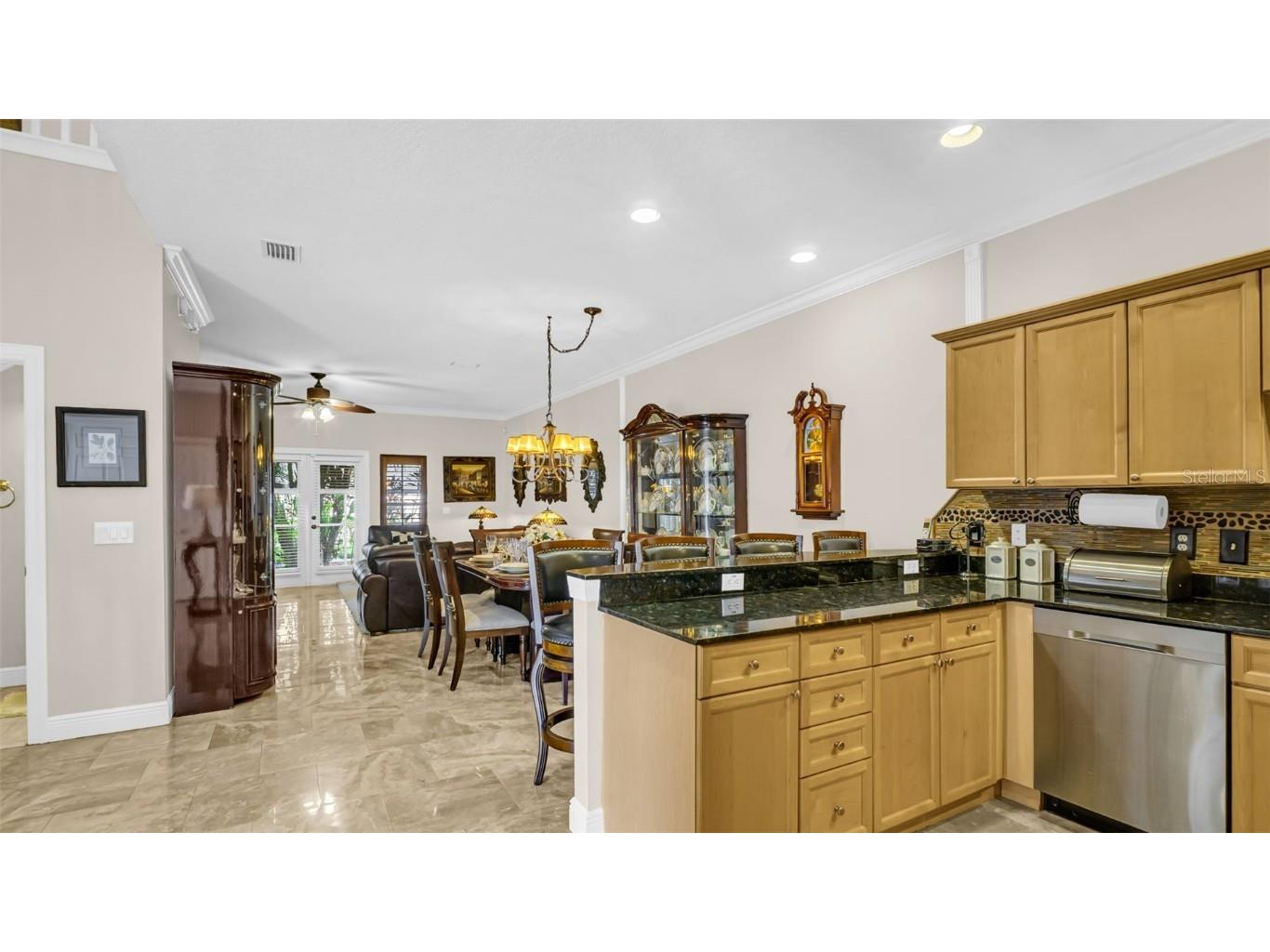 121 Valencia Circle Saint Petersburg FL 33716 TB8413761 image12