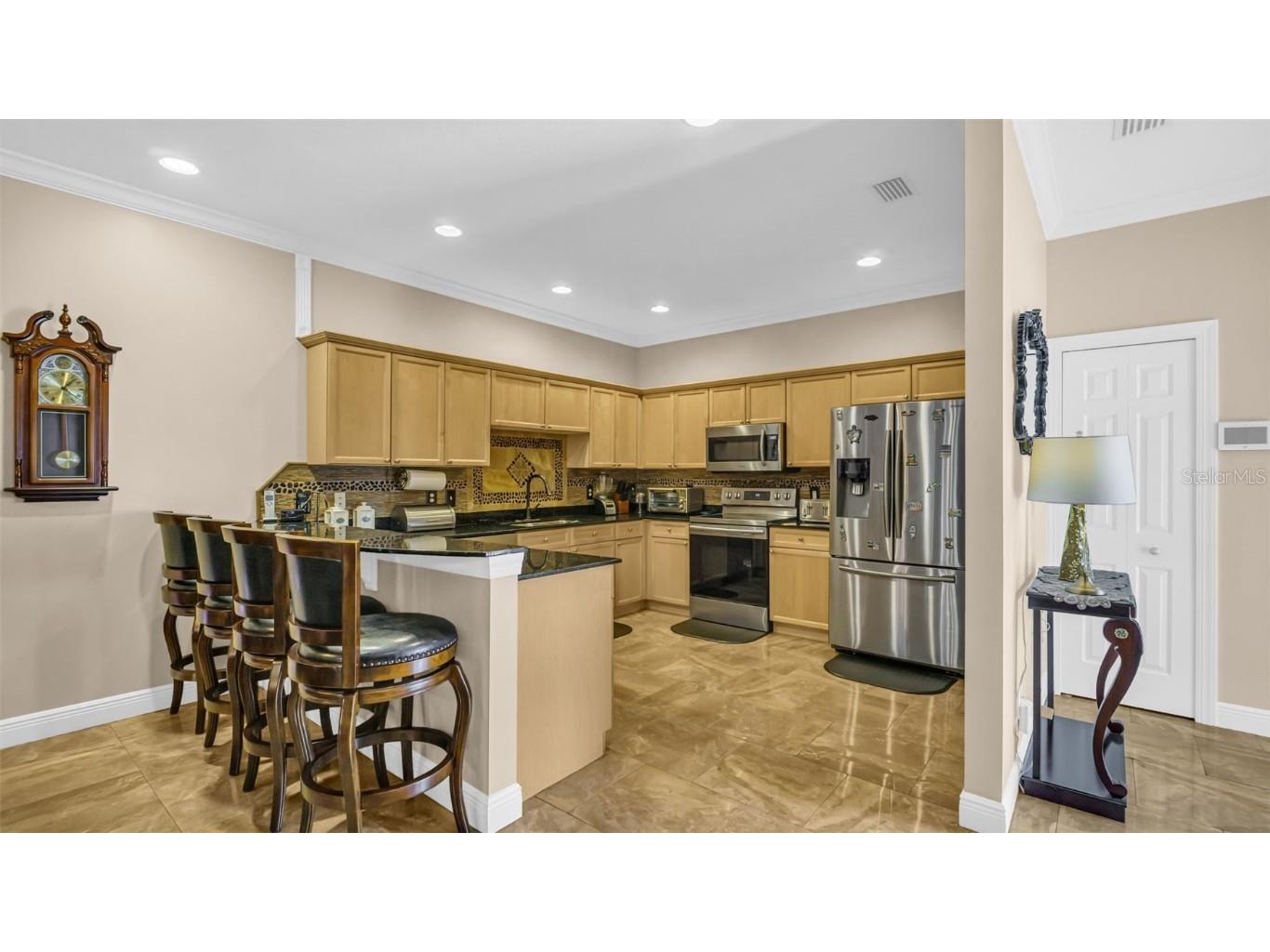 121 Valencia Circle Saint Petersburg FL 33716 TB8413761 image9