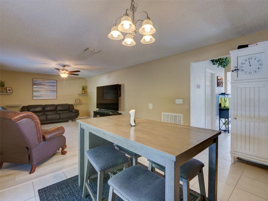 121 W Fiesta Key Loop Deland FL 32720 O6360188 image15