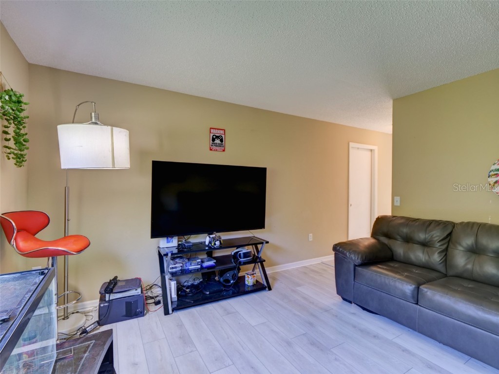 121 W Fiesta Key Loop Deland FL 32720 O6360188 image20