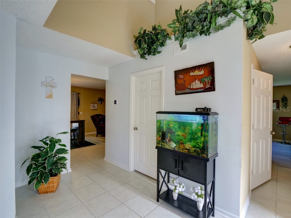 121 W Fiesta Key Loop Deland FL 32720 O6360188 image7