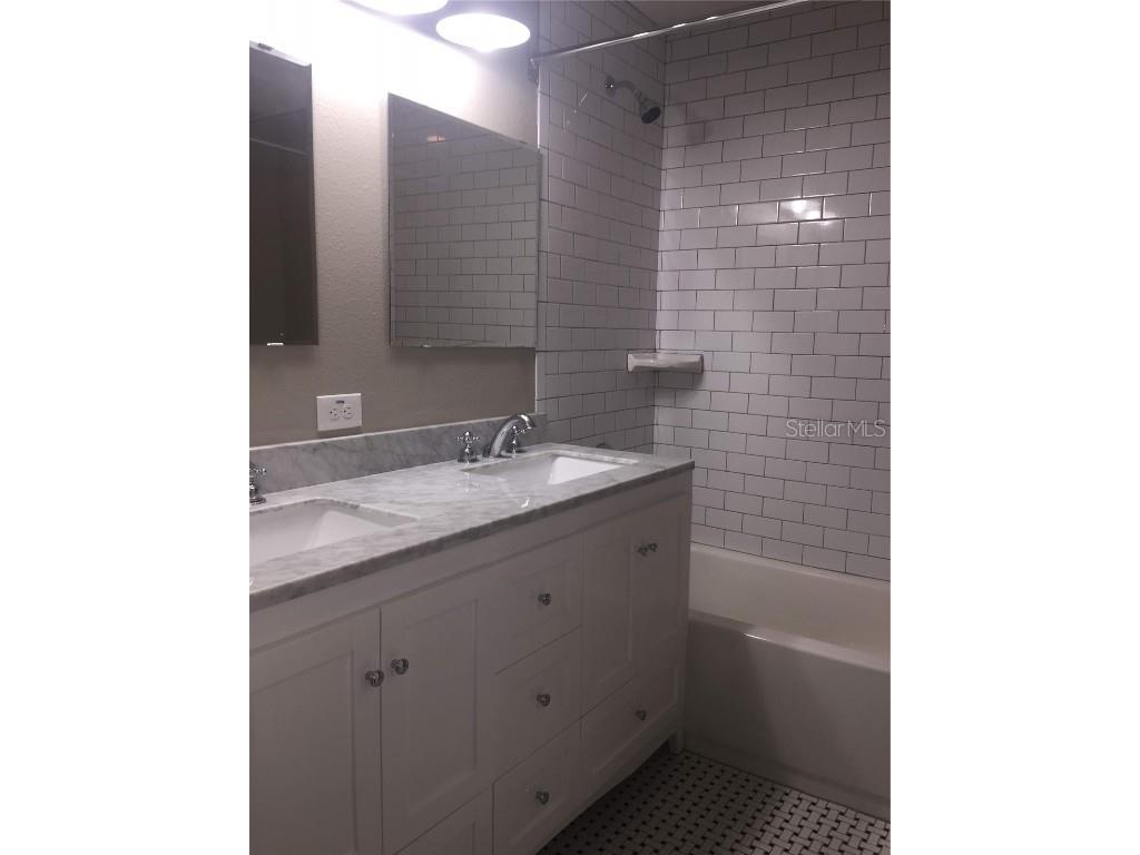 121 W Giddens Avenue Tampa FL 33603 TB8410758 image16