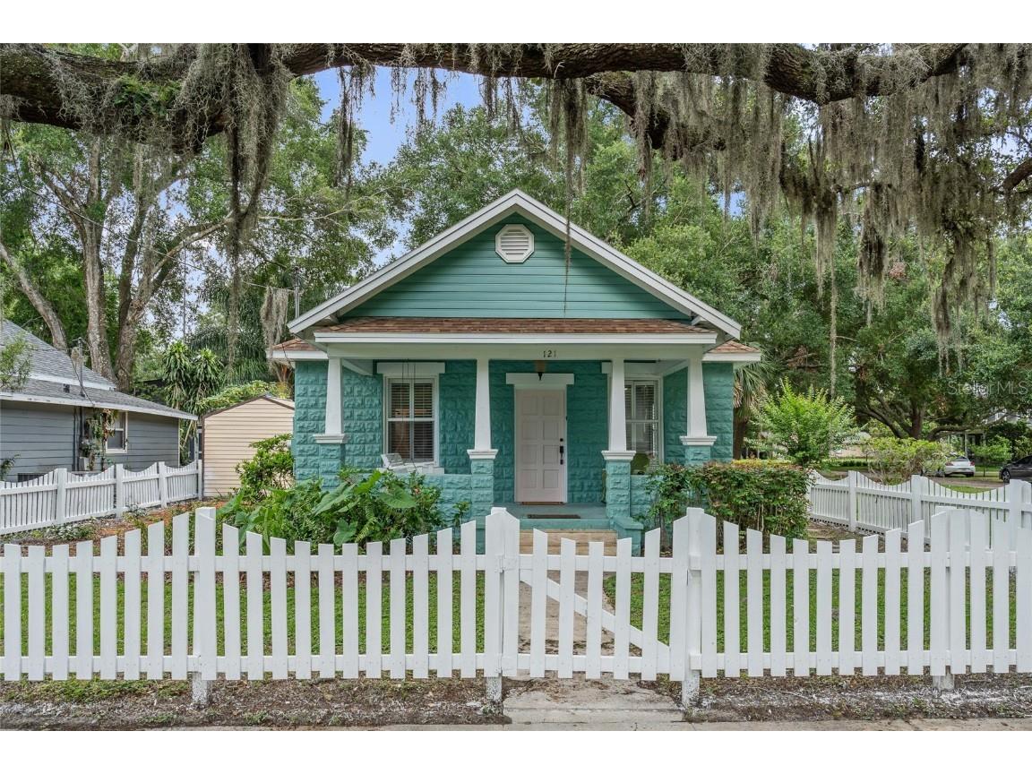 121 W Oakland Avenue Oakland FL 34760 O6318648 image1