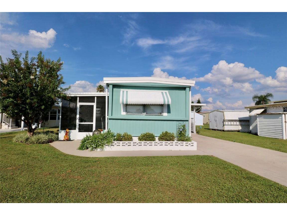 121 W Saint Johns Way Apollo Beach FL 33572 T3472964 image1