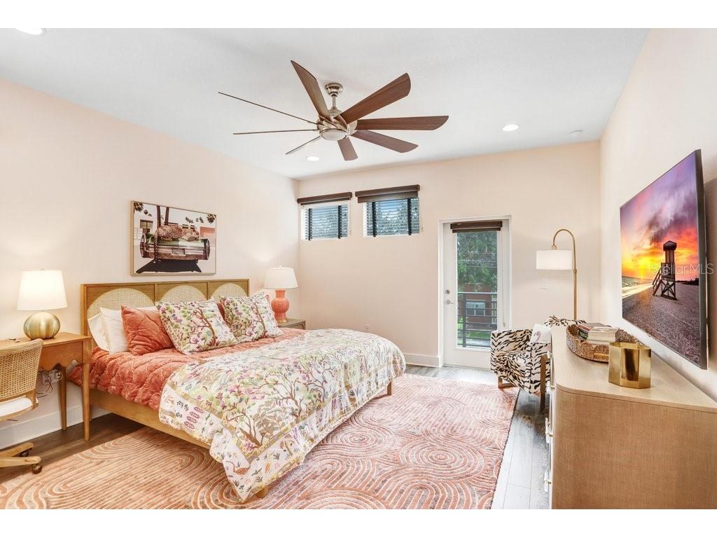 1210 25th Street N Saint Petersburg FL 33713 TB8502028 image13