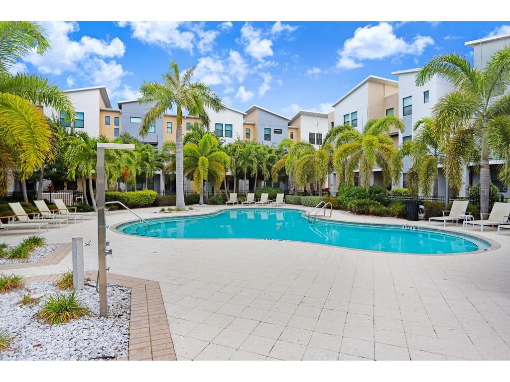 1210 25th Street N Saint Petersburg FL 33713 TB8502028 image32