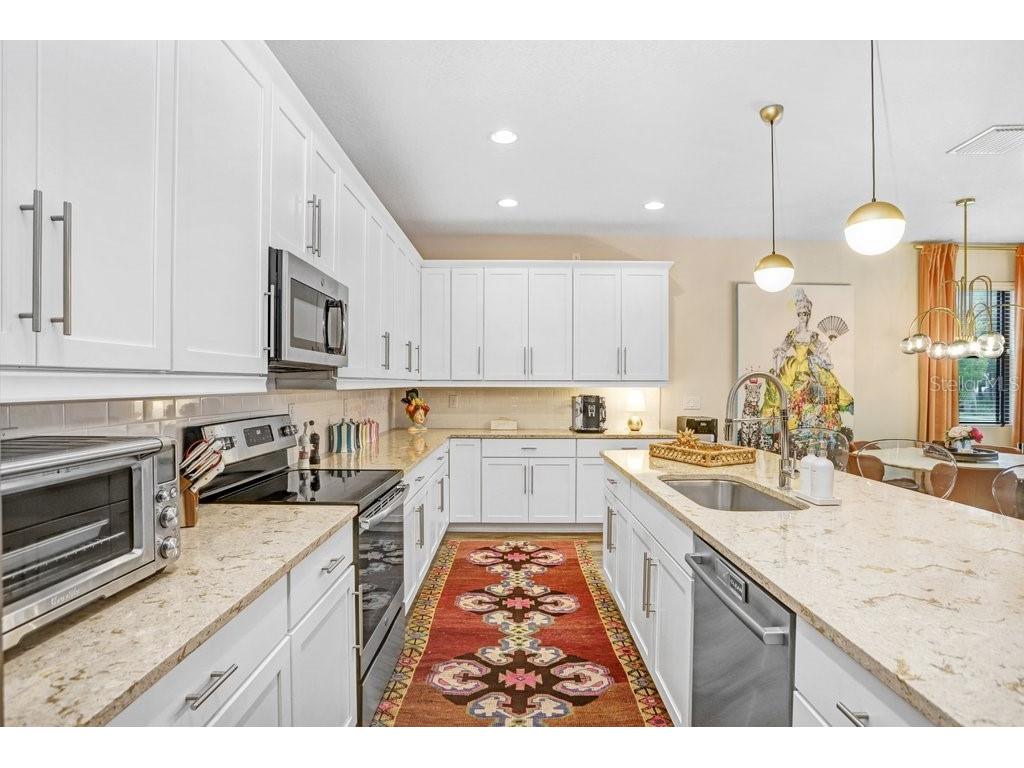 1210 25th Street N Saint Petersburg FL 33713 TB8502028 image9