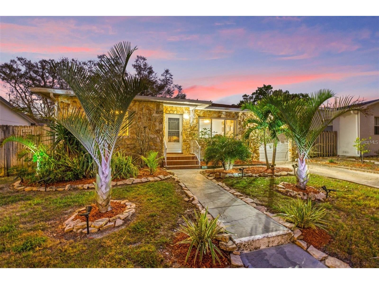 1210 46th Avenue N Saint Petersburg FL 33702 TB8475978 image1
