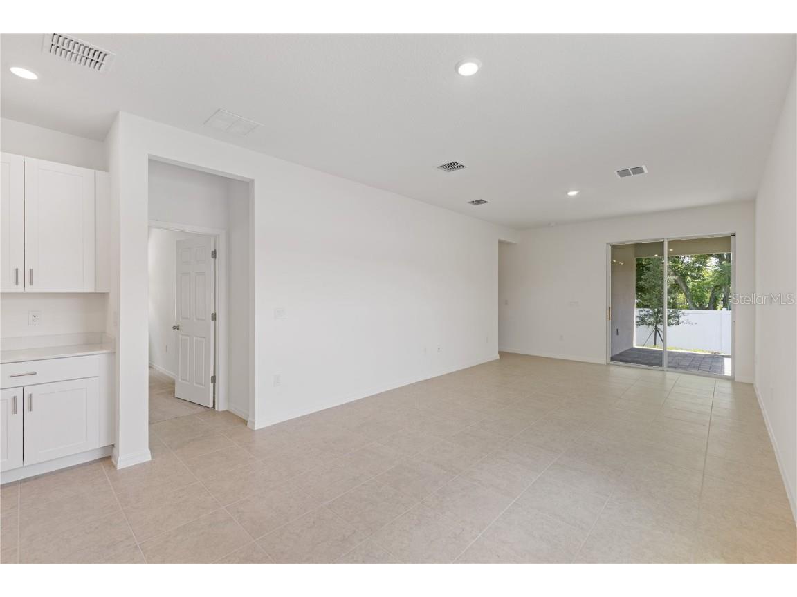 1210 Atlantic Avenue Fruitland Park FL 34731 O6317840 image6