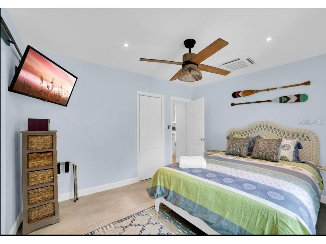 1210 Bay Palm Boulevard Indian Rocks Beach FL 33785 TB8400128 image10