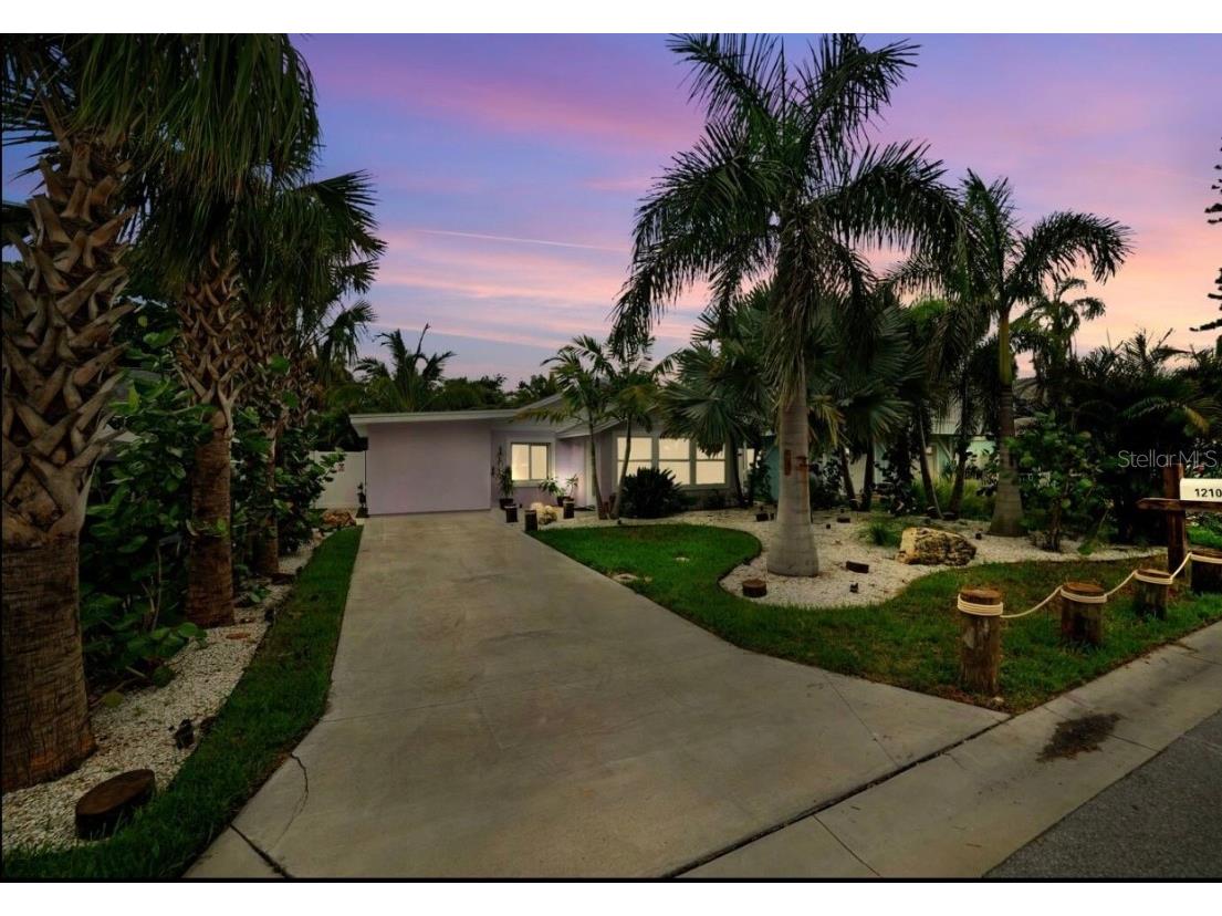 1210 Bay Palm Boulevard Indian Rocks Beach FL 33785 TB8400128 image3