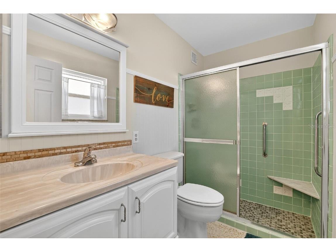 1210 Beach Boulevard Sun City Center FL 33573 TB8447928 image18