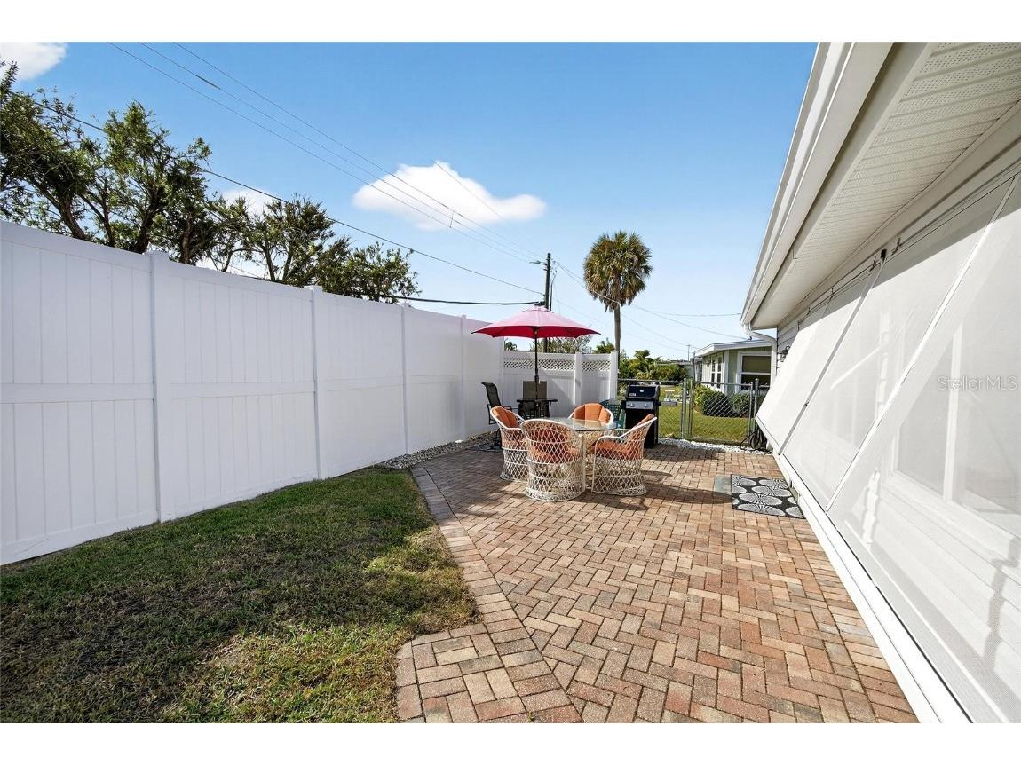 1210 Beach Boulevard Sun City Center FL 33573 TB8447928 image24