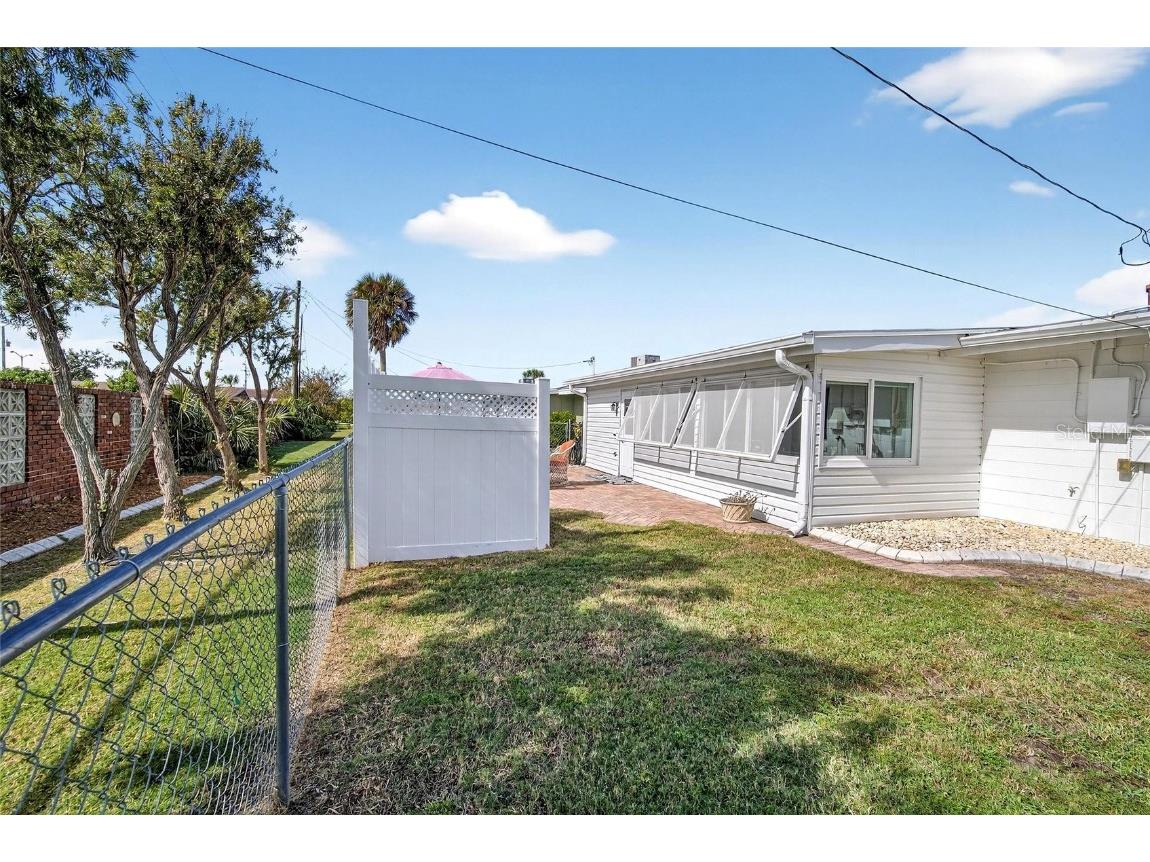 1210 Beach Boulevard Sun City Center FL 33573 TB8447928 image27