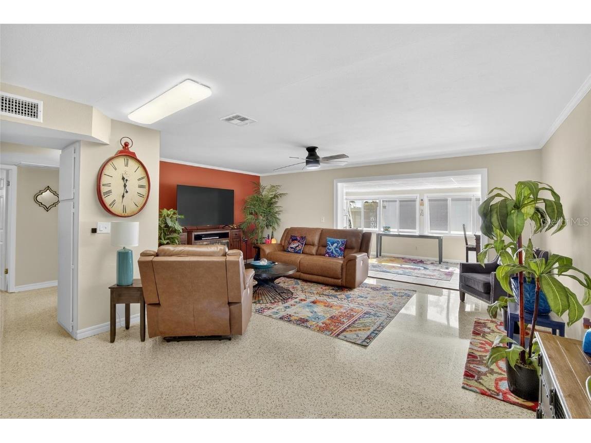 1210 Beach Boulevard Sun City Center FL 33573 TB8447928 image3