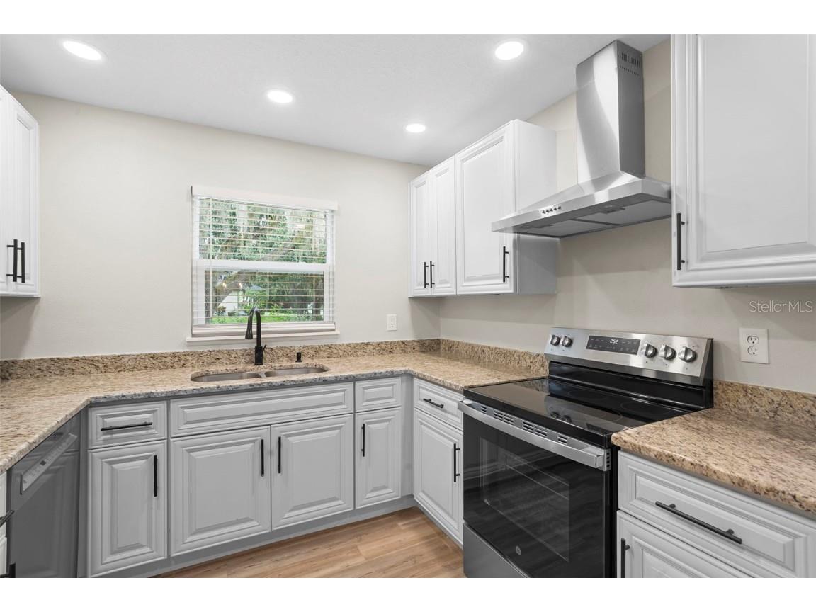 1210 Bolton Road New Smyrna Beach FL 32168 V4944645 image24