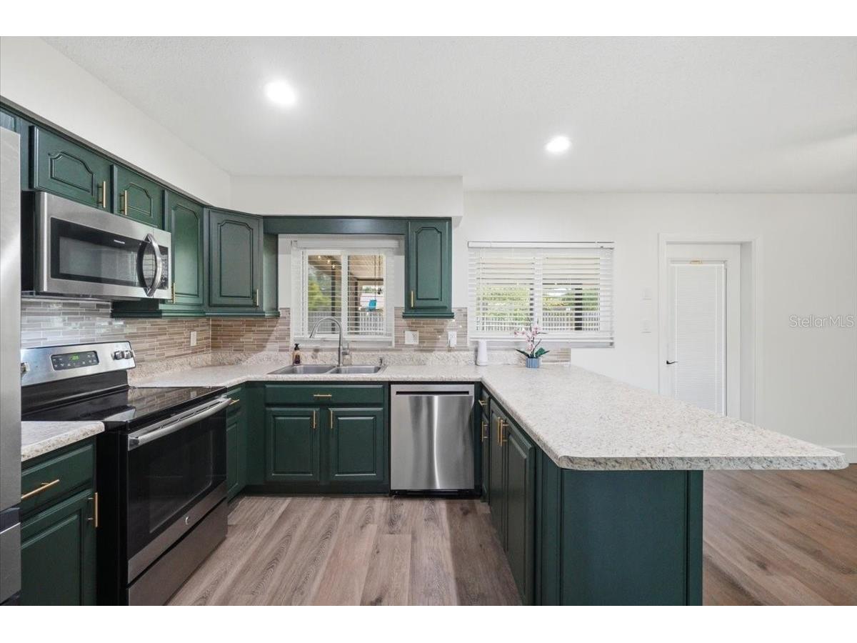 1210 Carol Avenue Auburndale FL 33823 L4962846 image12