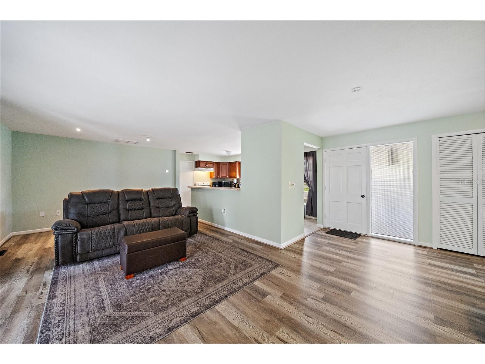 1210 Doris Drive Sarasota FL 34243 A4698576 image13