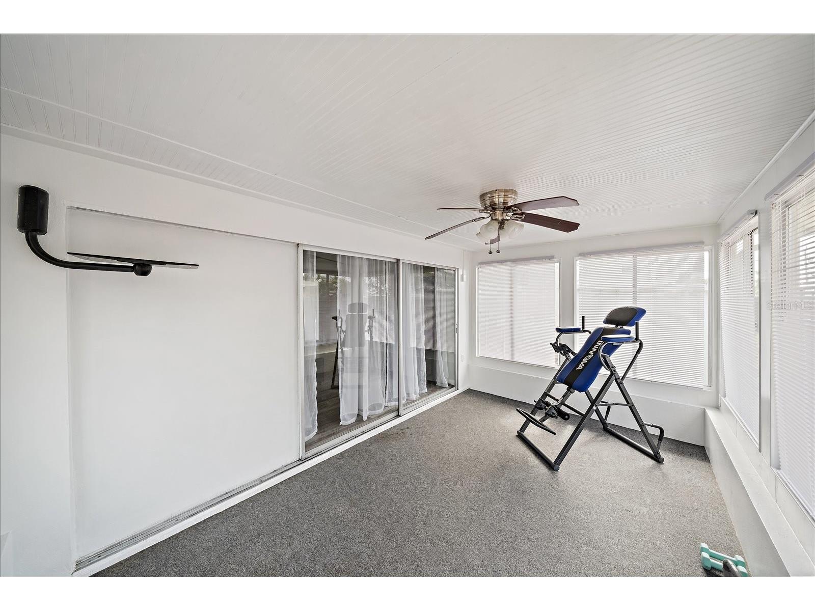 1210 Doris Drive Sarasota FL 34243 A4698576 image28