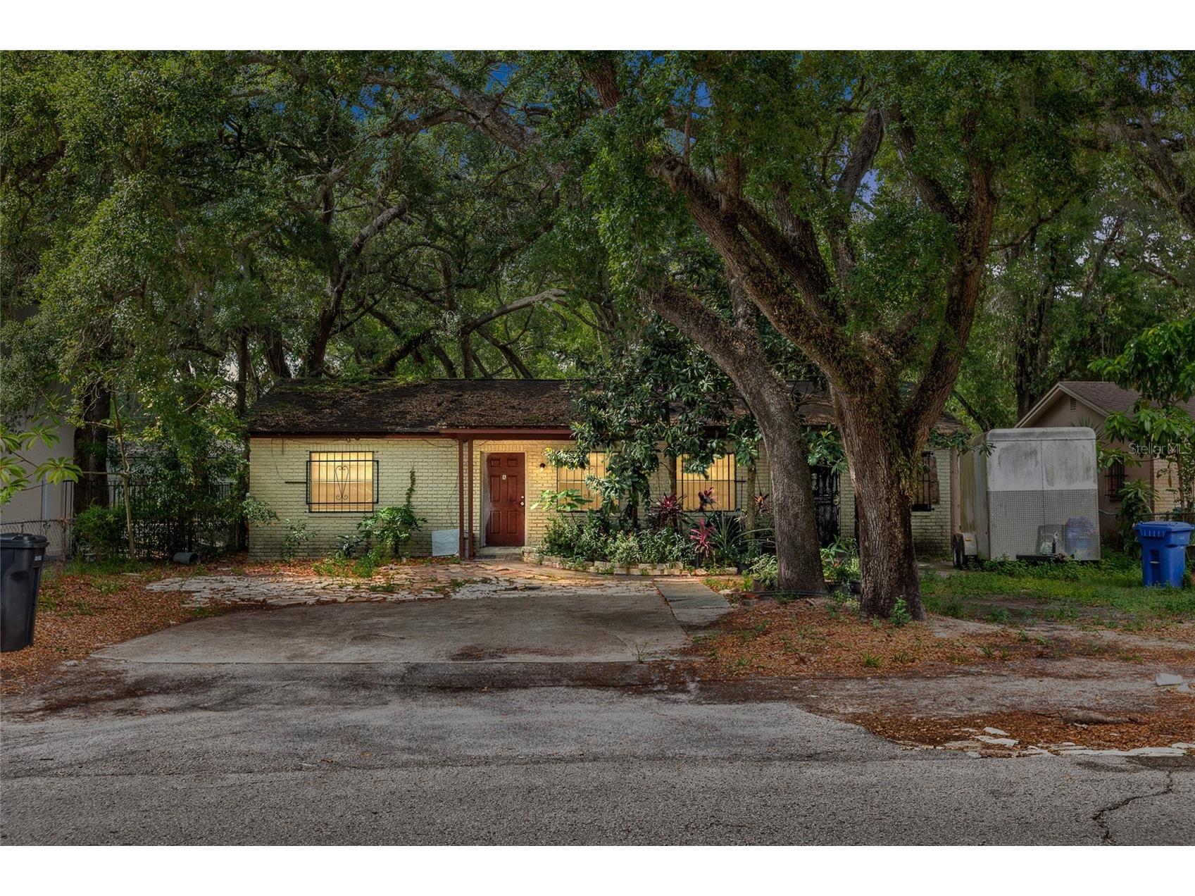 1210 E 140th Avenue Tampa FL 33613 TB8511454 image1