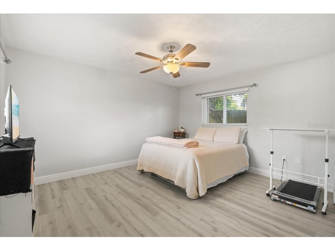 1210 E Caroline Street Tavares FL 32778 G5102449 image30