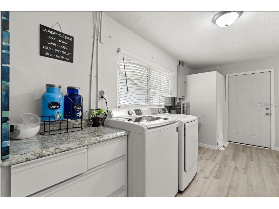 1210 E Caroline Street Tavares FL 32778 G5102449 image34