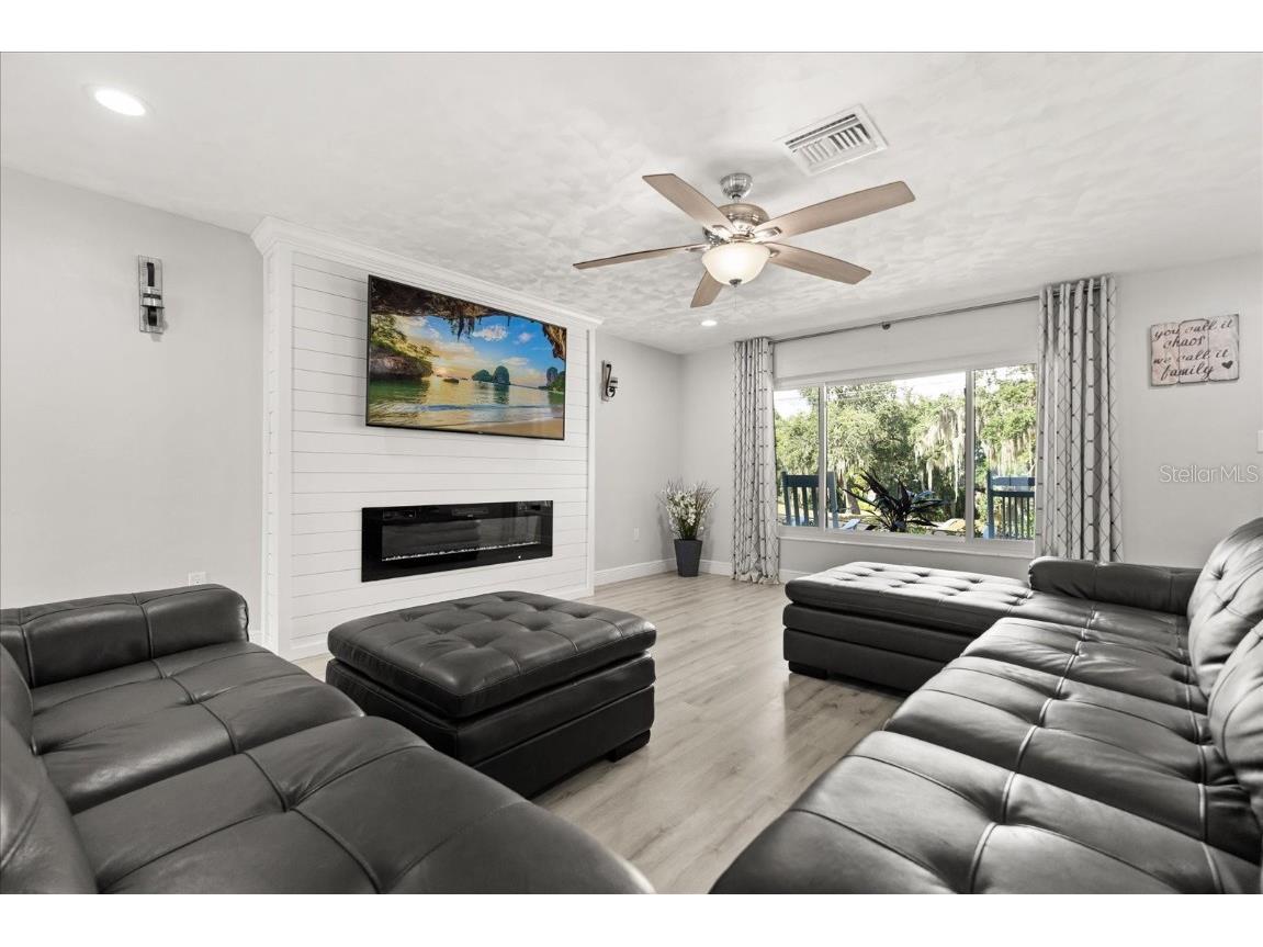 1210 E Caroline Street Tavares FL 32778 G5102449 image7