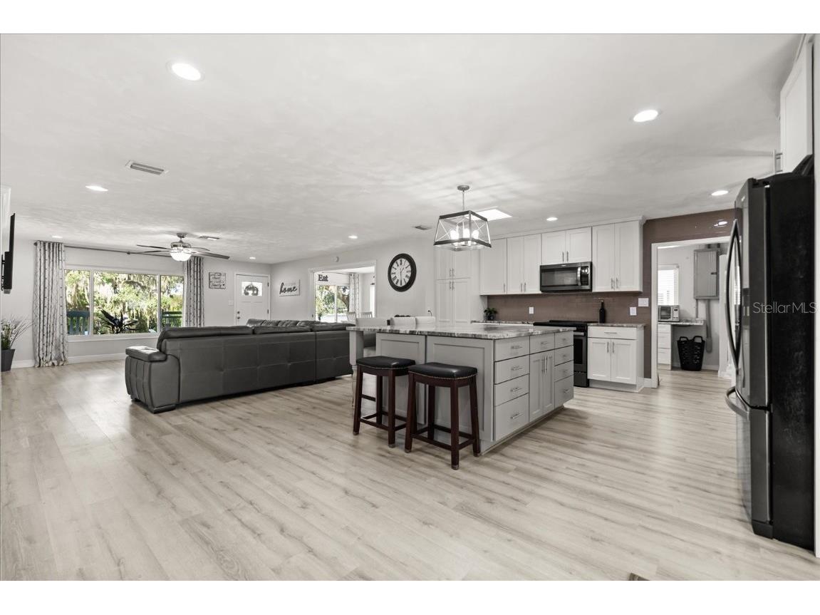 1210 E Caroline Street Tavares FL 32778 G5102449 image9