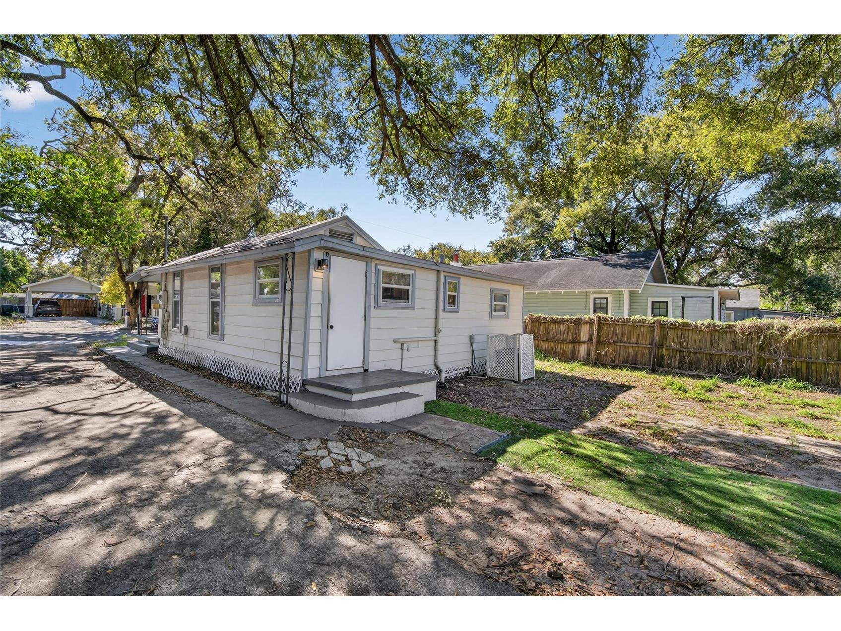 1210 E Cayuga Street Tampa FL 33603 TB8467505 image25