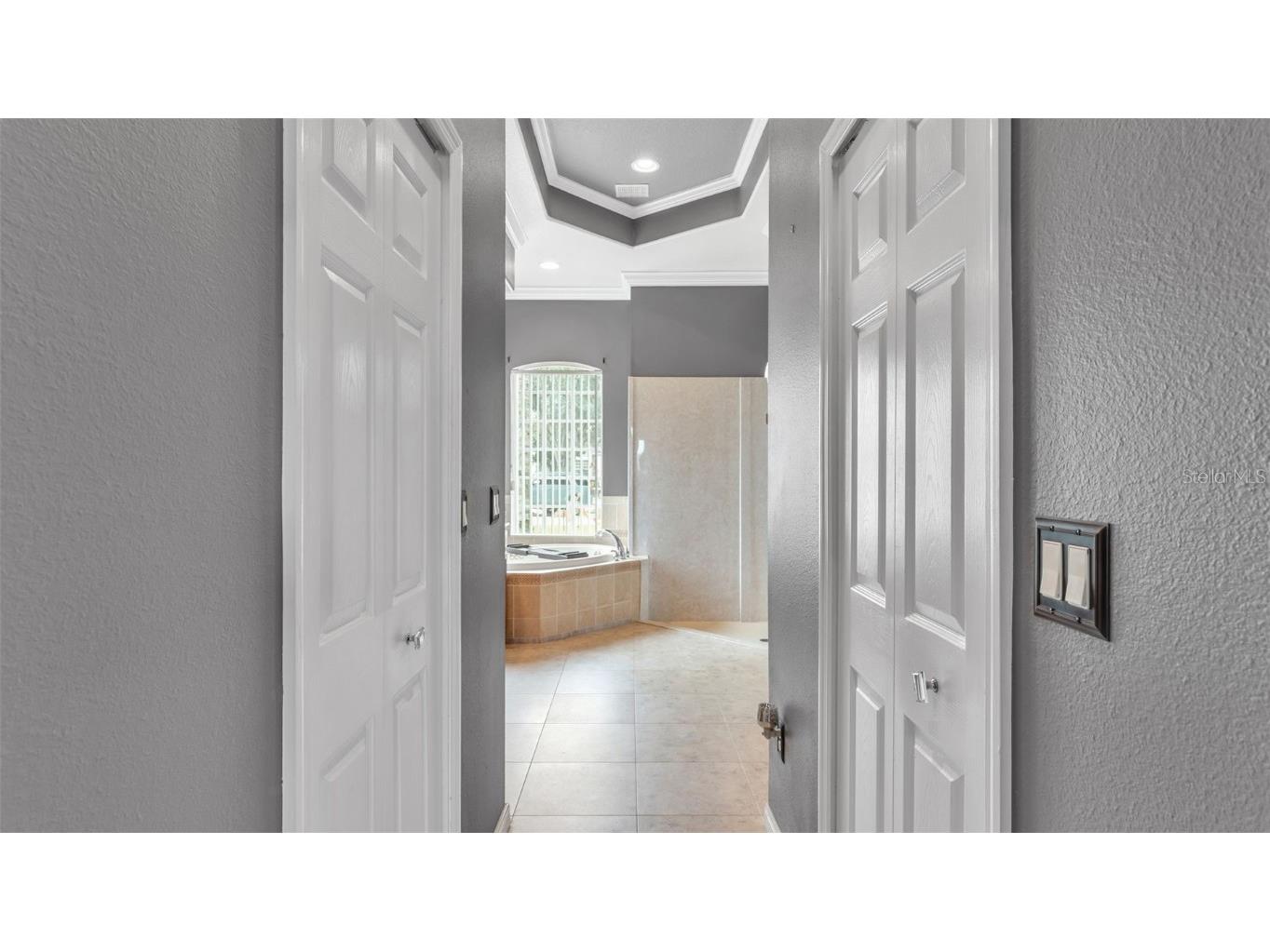 1210 Facet View Way Valrico FL 33594 L4957805 image32