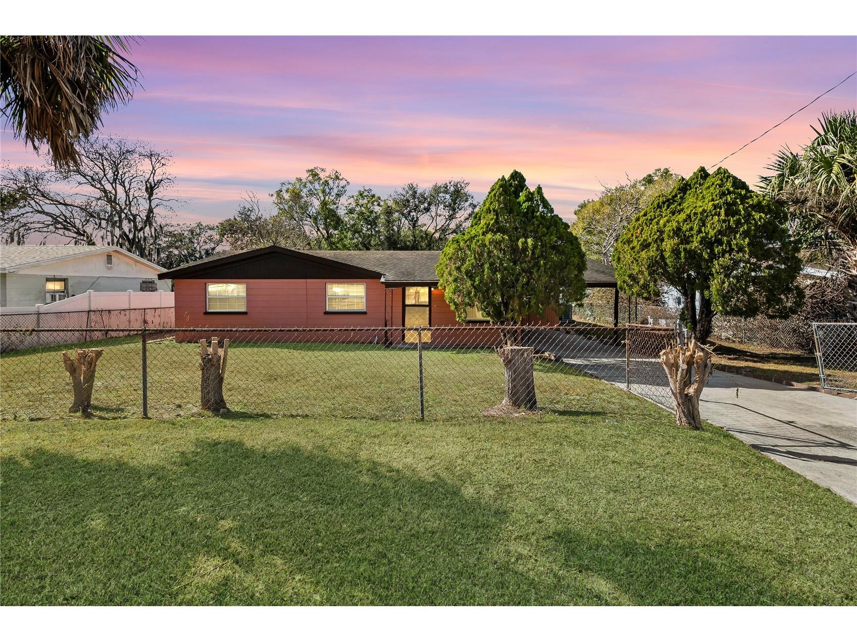 1210 Gladys Avenue Lakeland FL 33805 TB8474155 image1