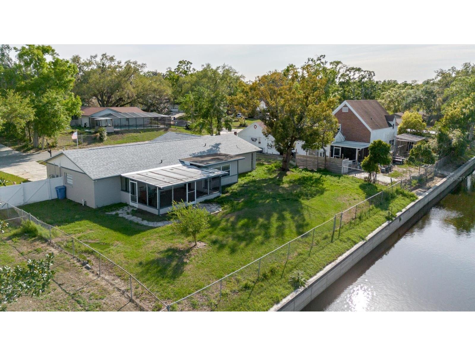 1210 Lady Elaine Drive Valrico FL 33594 TB8478008 image10