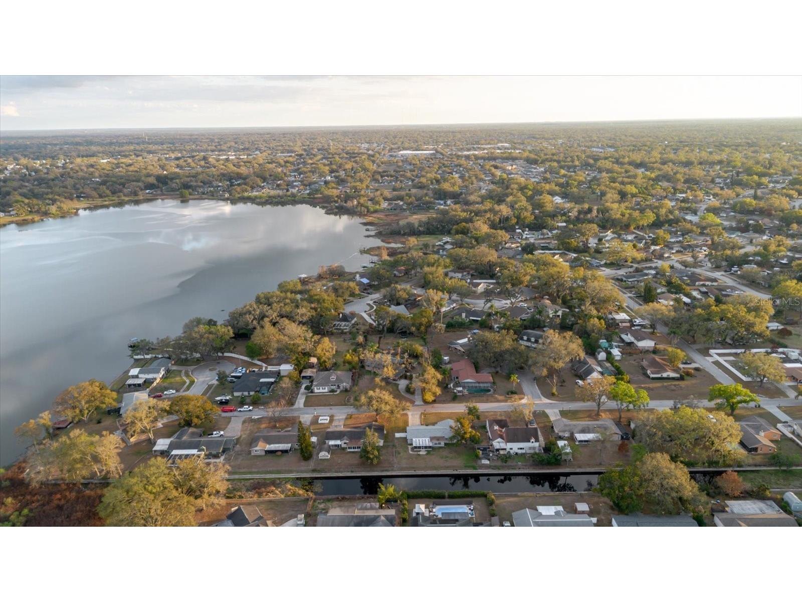 1210 Lady Elaine Drive Valrico FL 33594 TB8478008 image27