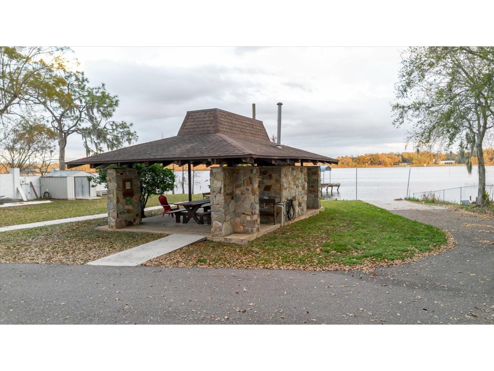 1210 Lady Elaine Drive Valrico FL 33594 TB8478008 image8