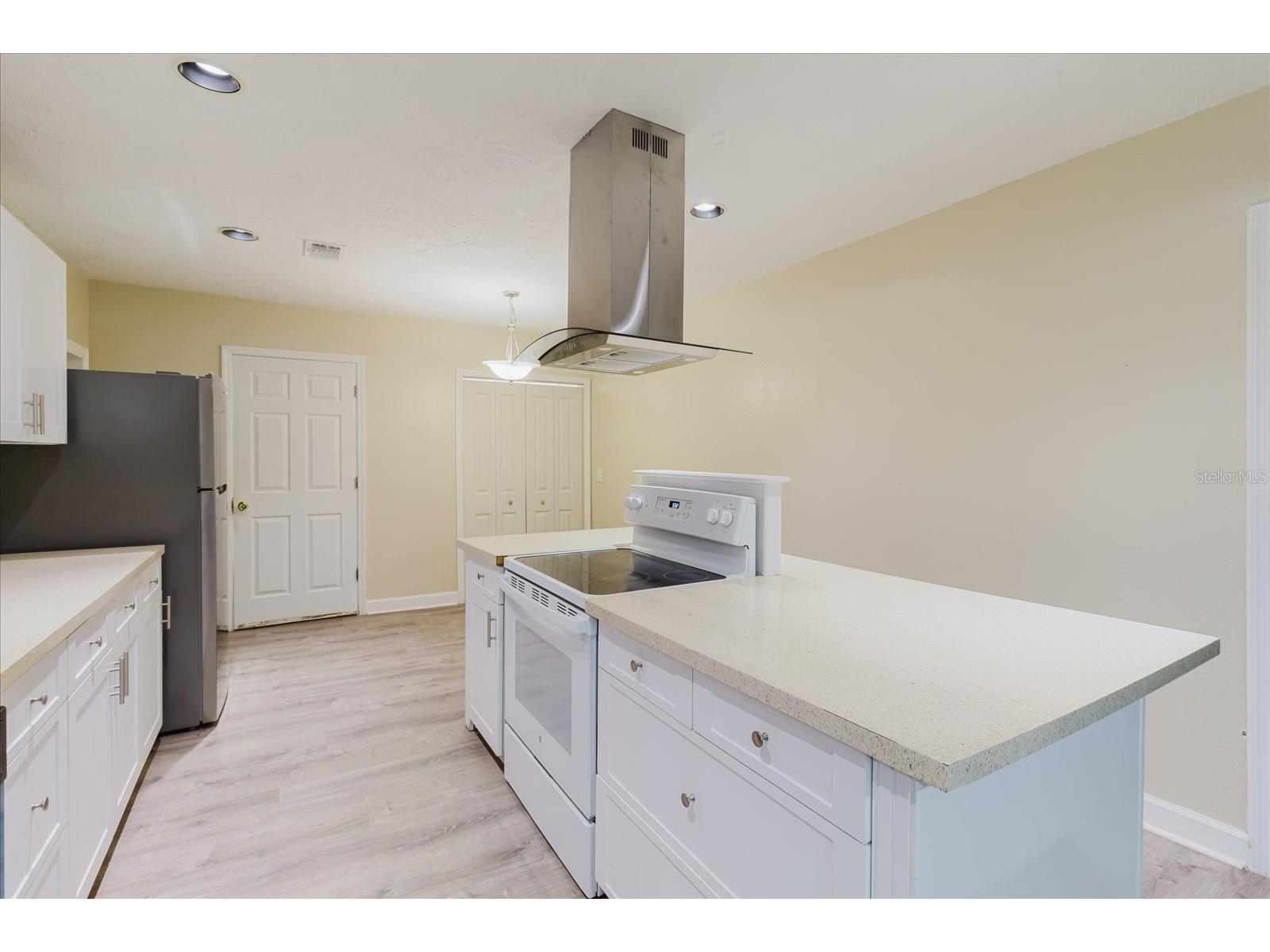 1210 Lady Elaine Drive Valrico FL 33594 TB8478008 image82