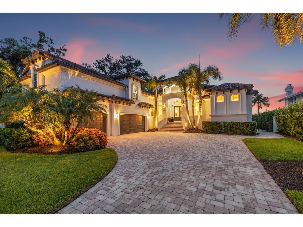 1210 Monterey Boulevard NE Saint Petersburg FL 33704 - COFFEE POT BAYOU TB8417542 image2