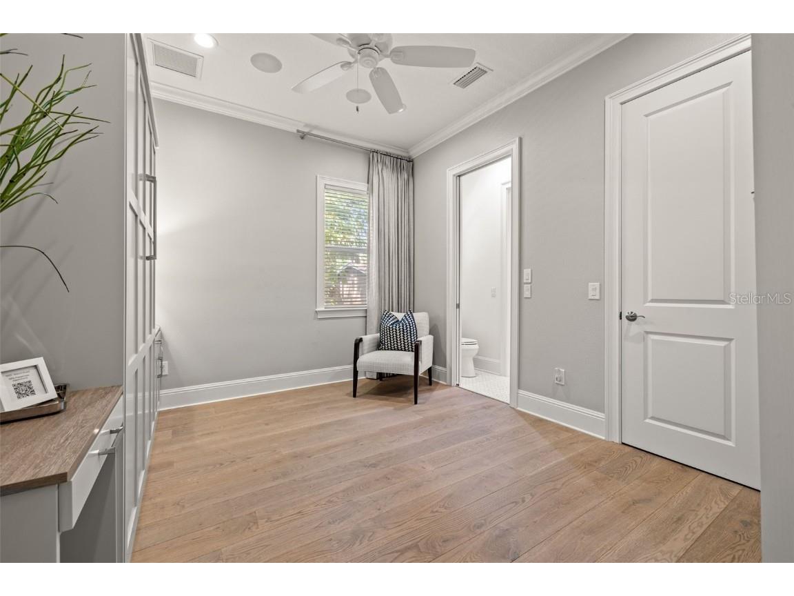 1210 Monterey Boulevard NE Saint Petersburg FL 33704 - COFFEE POT BAYOU TB8417542 image28