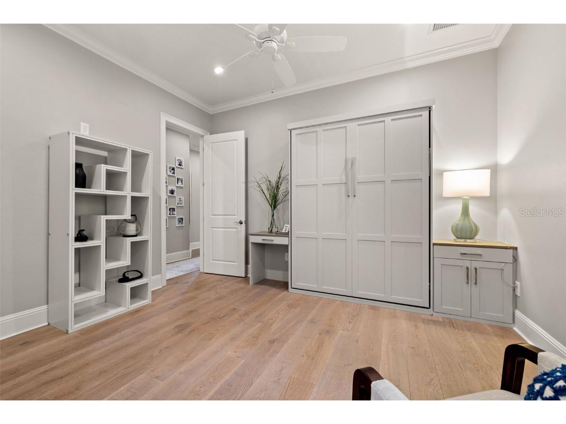 1210 Monterey Boulevard NE Saint Petersburg FL 33704 - COFFEE POT BAYOU TB8417542 image29