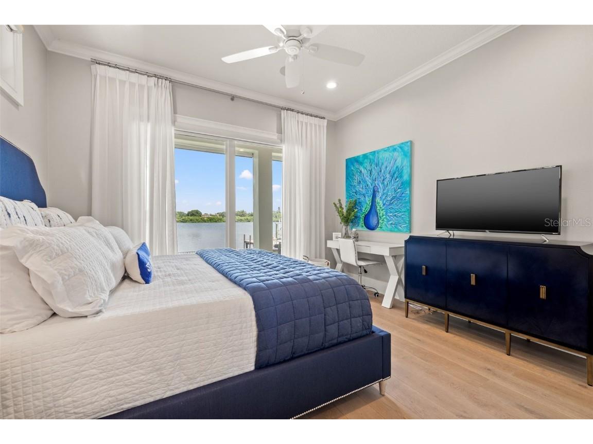 1210 Monterey Boulevard NE Saint Petersburg FL 33704 - COFFEE POT BAYOU TB8417542 image33