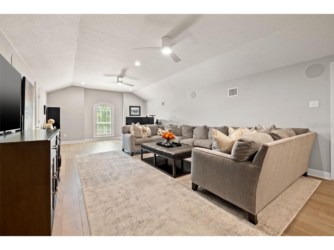 1210 Monterey Boulevard NE Saint Petersburg FL 33704 - COFFEE POT BAYOU TB8417542 image37